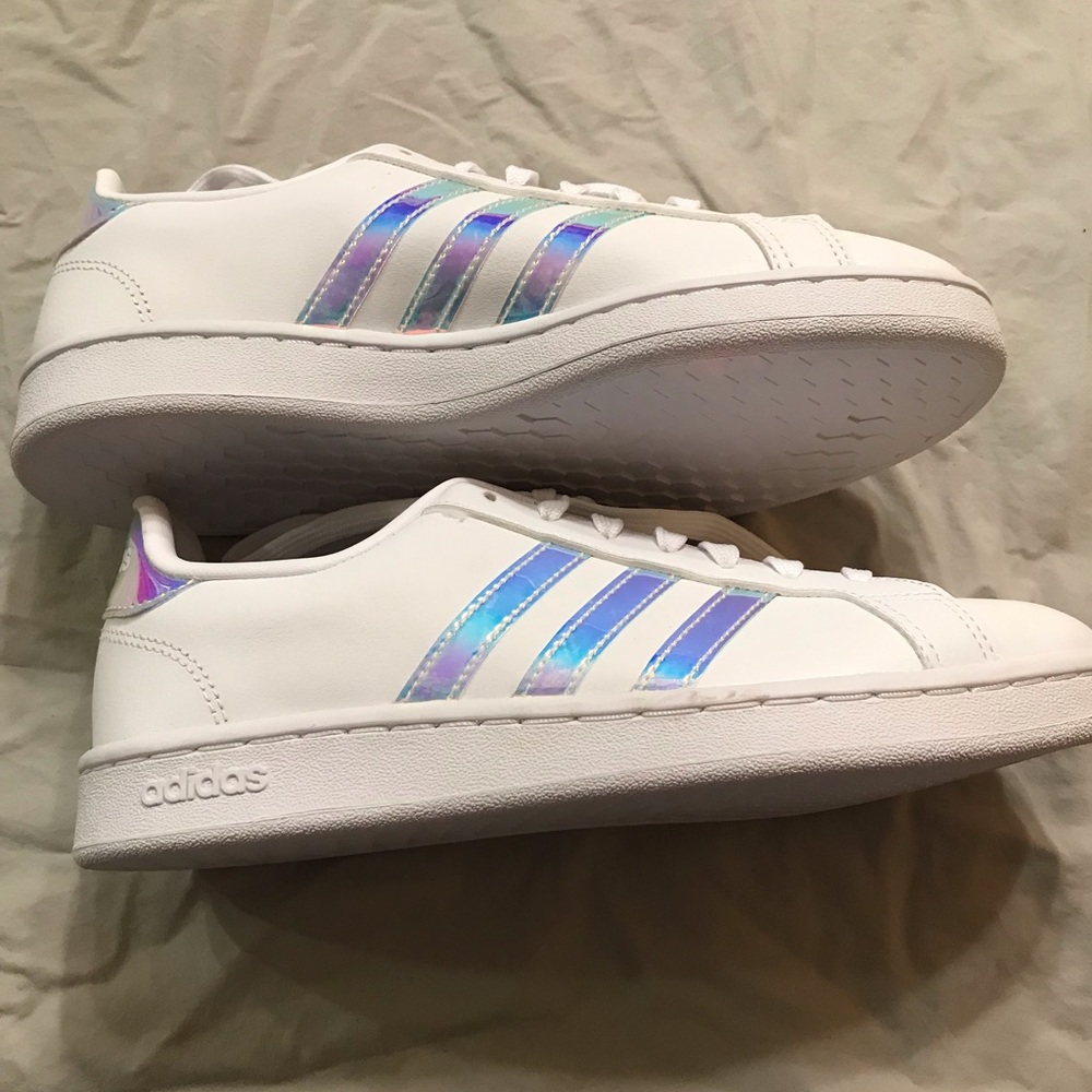 Adidas Grand Court Tennis Shoes-Size 7 1/2-White with Iridescent Stripes-New
